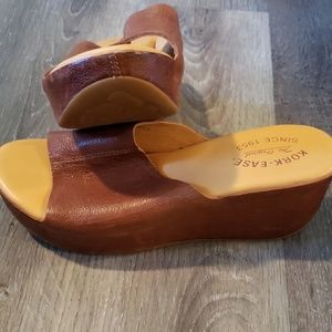 Korkease wedge mules